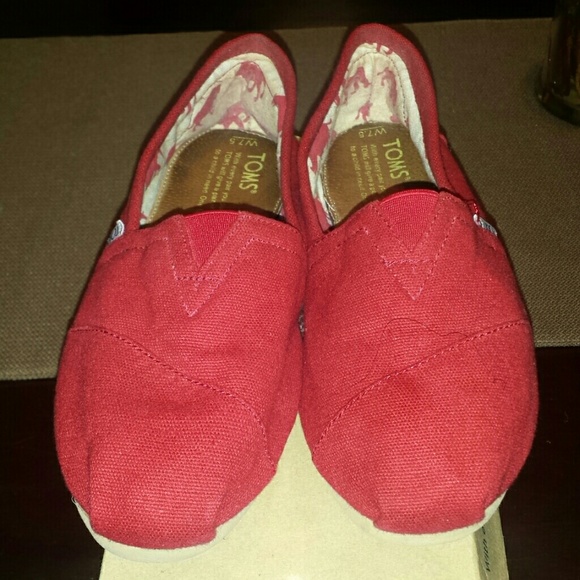 TOMS