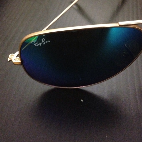 Ray Ban Aviators RB3025 58mm - Picture 4 of 4