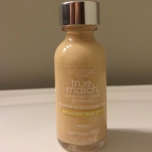 loréal Paris true match foundation in light ivory