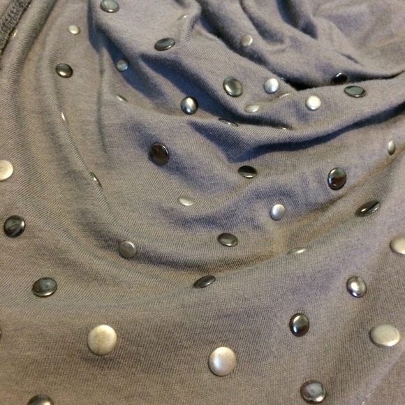 Too - Picture 3 of 3