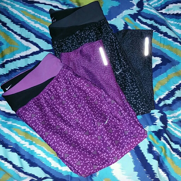 Two pairs nike pro capri [hold]