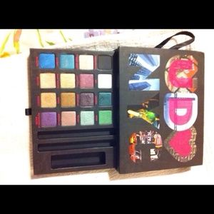 Bundle on reserve 😘