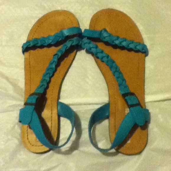 Lovely teal sandals!!!