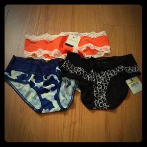 NWT Calvin Klein Hipster Panty Bundle