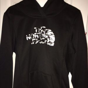 NWOT North Face sweatshirt