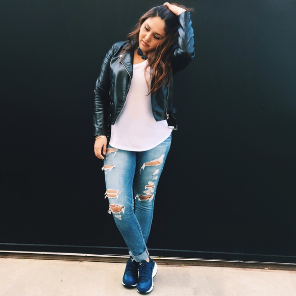 H&M Jackets & Blazers - ⚡️SALE⚡️ H&M Divided Moto Black Jacket
