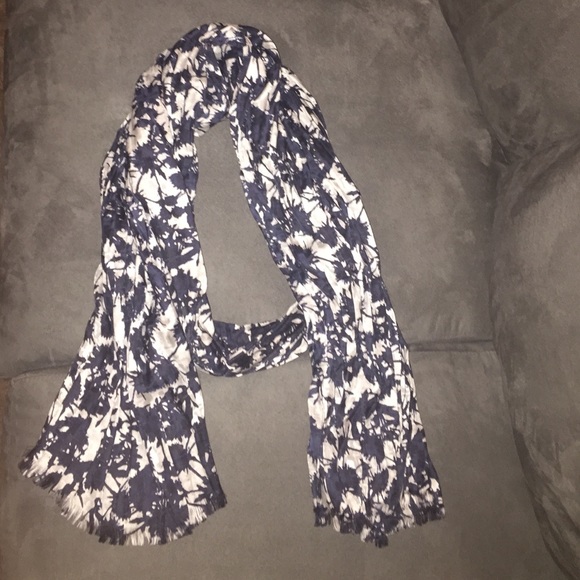 Tory Burch Accessories - Tory Burch Scarf