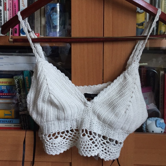 Forever 21 Tops - NWT Forever 21 Cream Crochette Knit Bralette White