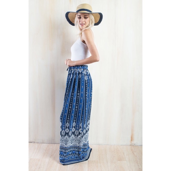 π NEW π Paisley Print Maxi Skirt - Picture 3 of 4