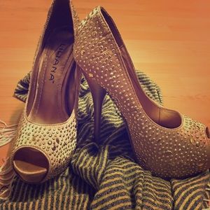 Gold Studded peep toe