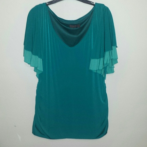 Emerald green top ruched sides and flutter sleeves