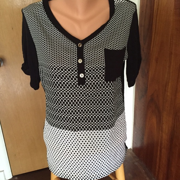 Tops - Polka dot shirt