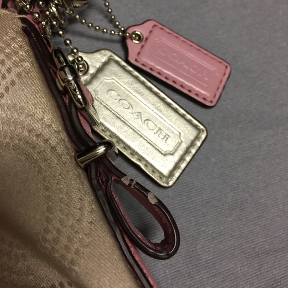 Authentic Coach hobo/cross body - Picture 8 of 12