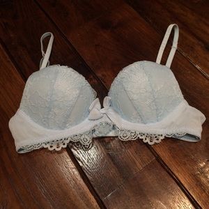 Baby blue push-up bra 32A