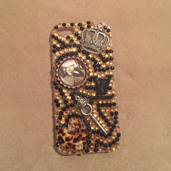 *iPhone 5/5s Case "Bling" Bundle!* - Picture 3 of 4