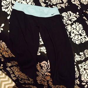 Nike Dri Fit Crop Legging