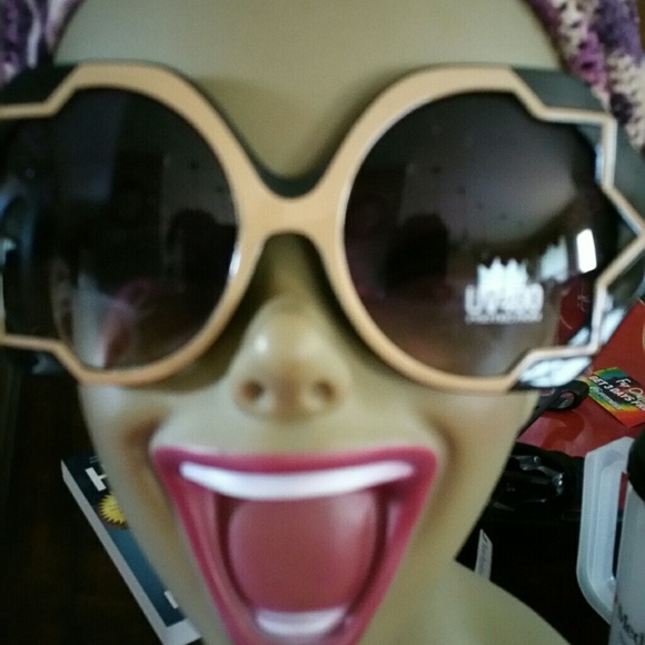 Black/Gold Sunglasses