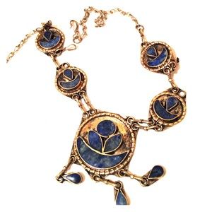 Metal and lapis lazuli necklace