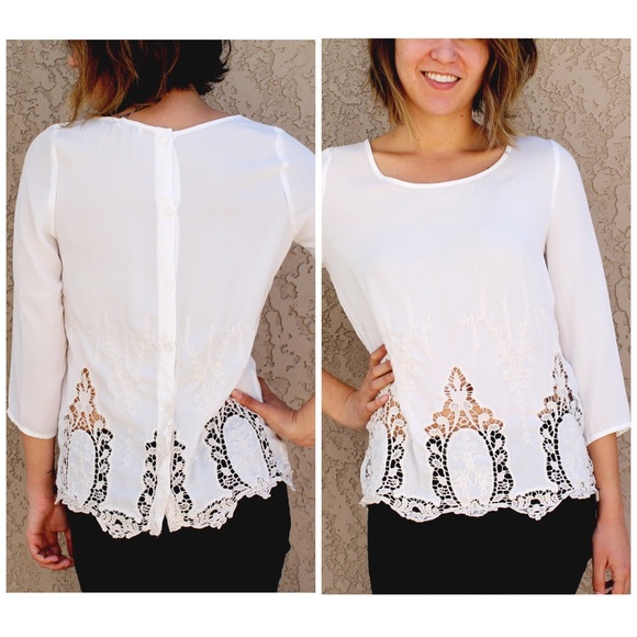🚫 BUNDLED🚫 Quarter Sleeve Lace Top - Picture 3 of 4