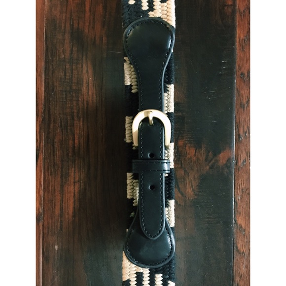SOLD / Black & white woven elastic belt