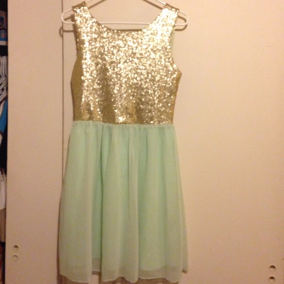 Maison Jules Dresses & Skirts - Sparkle dress! Maison Jules