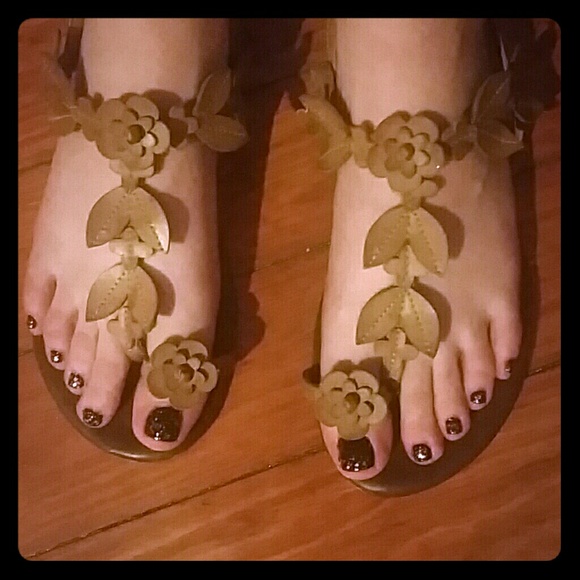 ❌SOLD❌ Brown Flower Sandals