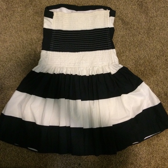 Abercrombie & Fitch Strapless Navy Blue Dress - Picture 2 of 3