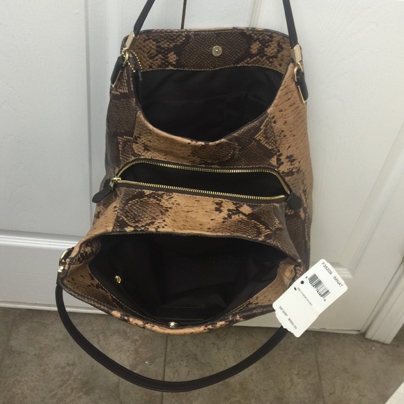 Authentic coach purse - Picture 3 of 4