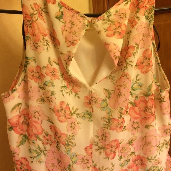 Floral High Low Dress - Picture 2 of 3