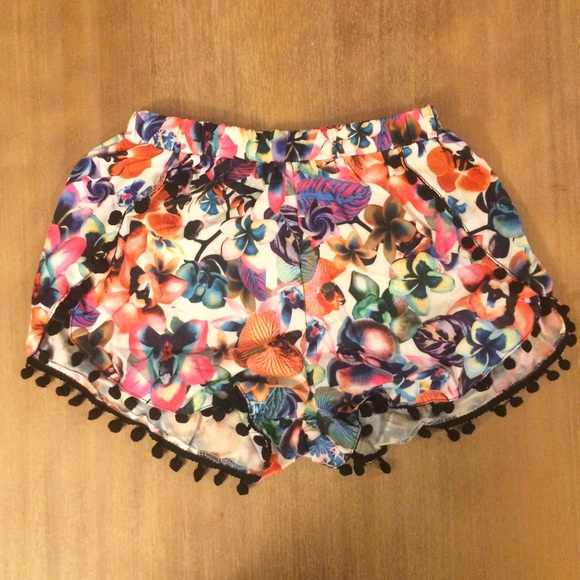 Brand new! Floral Pom Shorts!