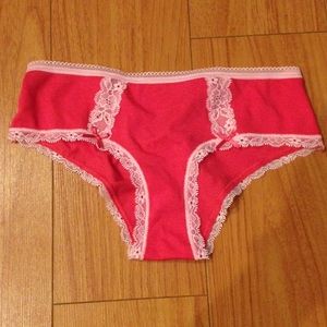 NWT Victoria's Secret Hip Hugger Panty
