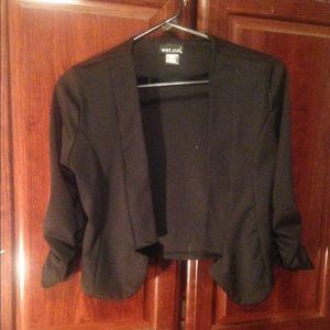 3/4 sleeve black blazer