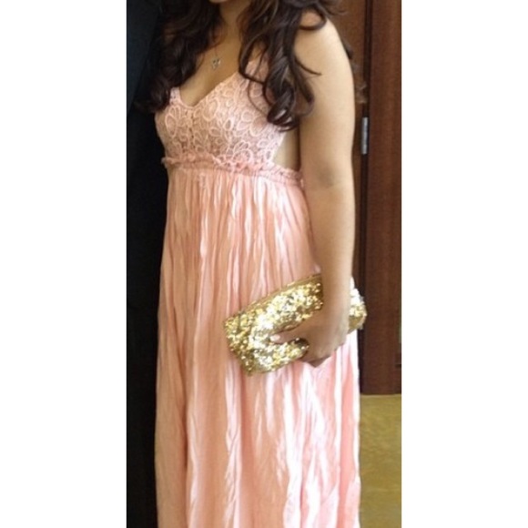 Pink dress - Picture 4 of 4