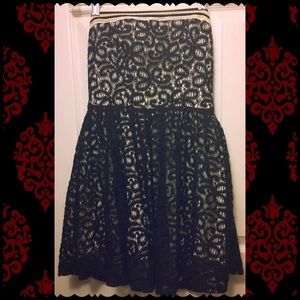Black and White Lace Party Dress