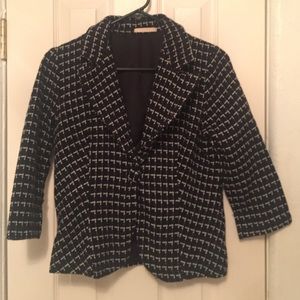 Patterned black & white blazer NWOT