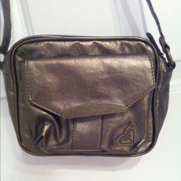Cross body purse