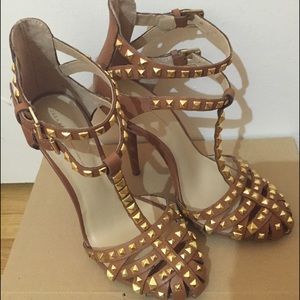Zara Rock Studs women shoes size 35