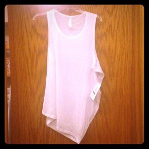 Fabletics NWT white breezy tank