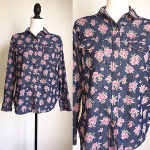 🎉😊NEW Jessica Simpson chambray top🎉😊