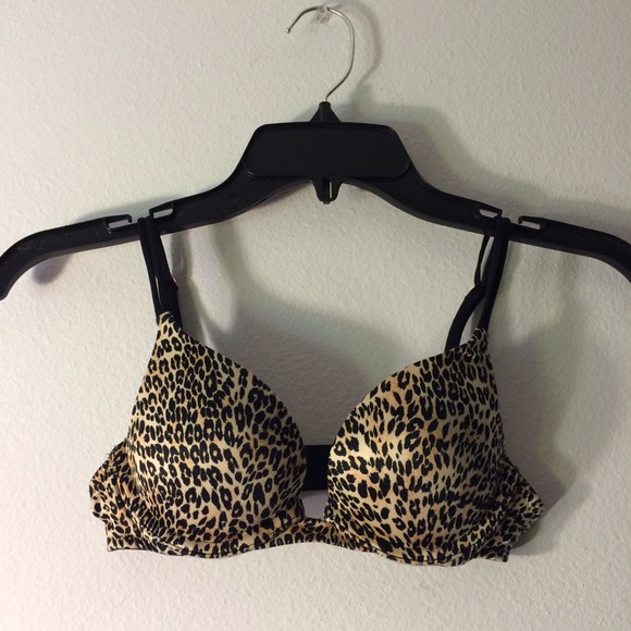 Victoria Secret Leopard print push up bra - Picture 1 of 3