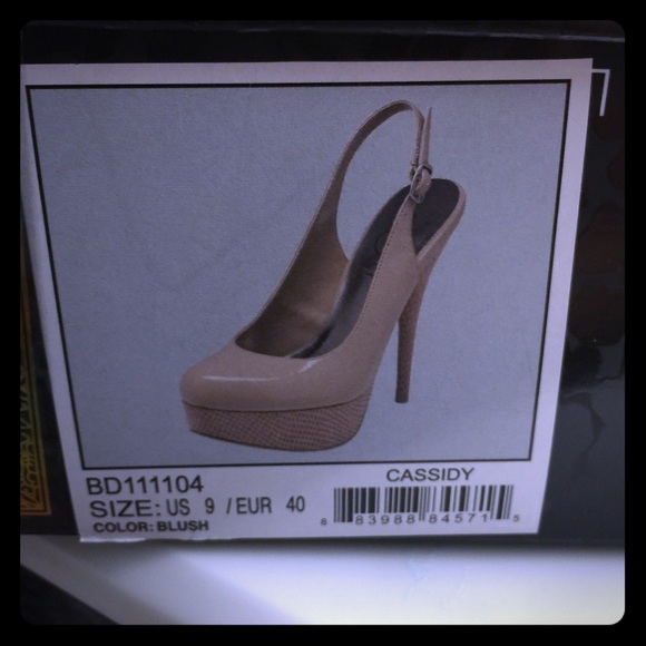 High heels babyphate