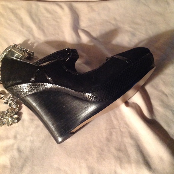 Charles David Mary Jane Wedge - Picture 3 of 4