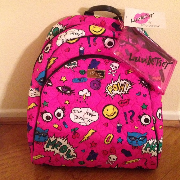 Betsey Johnson Handbags - Just in Betsey Johnson NWT pink quilted backpack