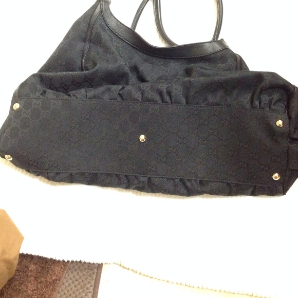 **REDUCED**Gucci purse - Picture 4 of 4