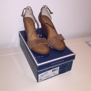 NEW Seychelles WEDGE sandal thyme whiskey sage