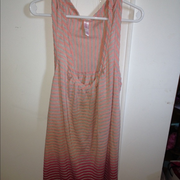 Razorback tank - Picture 2 of 4