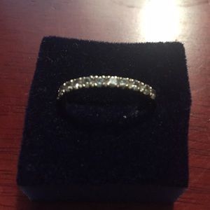 1/4 carat diamond wedding Band yellow gold