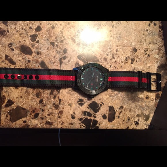 Authentic Gucci watch - Picture 2 of 4