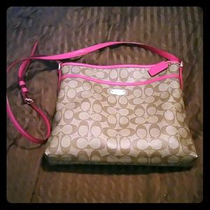 Trade w/ @abbiadcox15 Coach Crossbody Bag