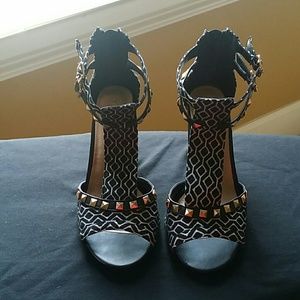 Torrid Open toe heels 3 inches (new)